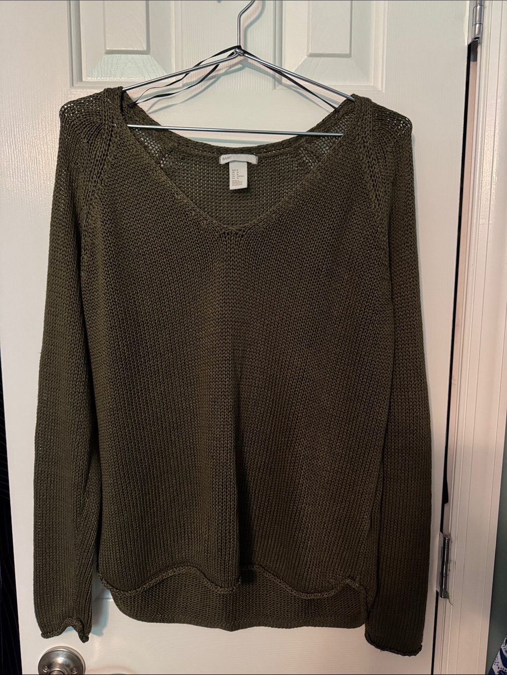 H&M Olive Green V-Neck Knit Sweater